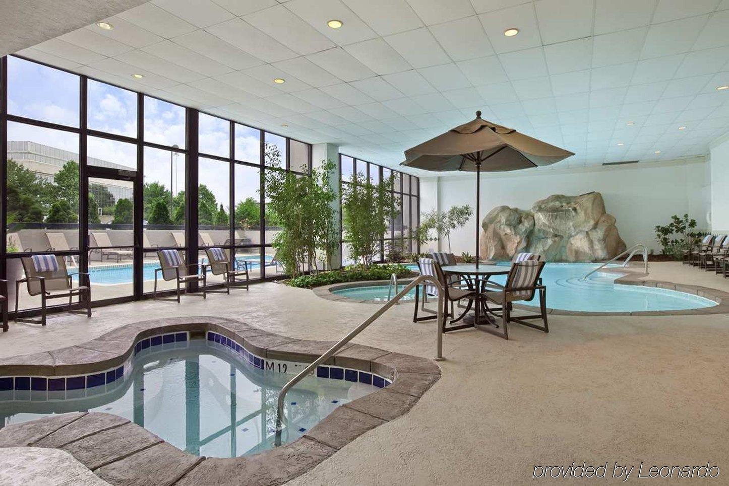 Embassy Suites By Hilton Columbus Facilities photo